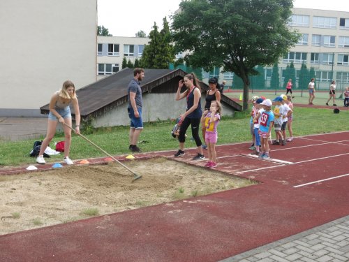 Děti mateřských škol sportovaly na hřišti Hotelové školy
