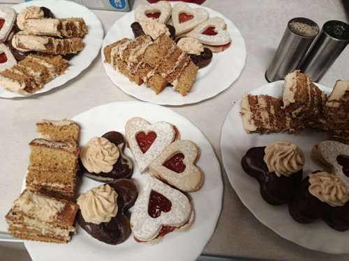 Žáci 1. ročníku oboru hotelnictví se zapojili do projektu Festival srdcí 8  