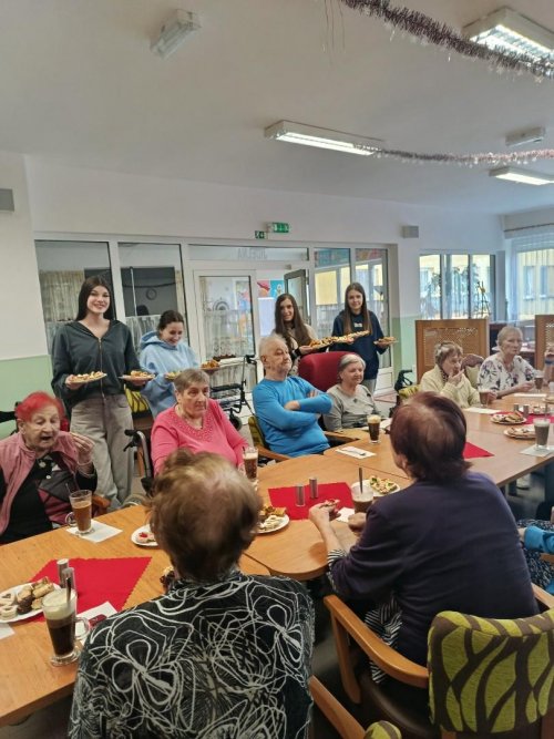 Žáci 1. ročníku oboru hotelnictví se zapojili do projektu Festival srdcí 5  