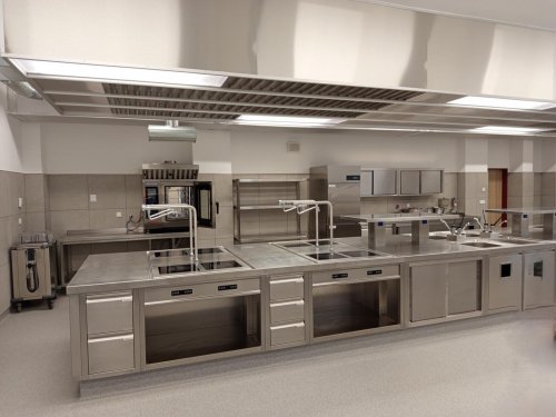 Hotelová škola ve Frenštátě pod Radhoštěm otevřela zrekonstruovanou odbornou učebnu