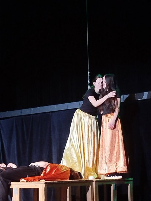 Shakespearova magie v angličtině: třídy CR1 a H1 na „Snu noci svatojánské“ 5  