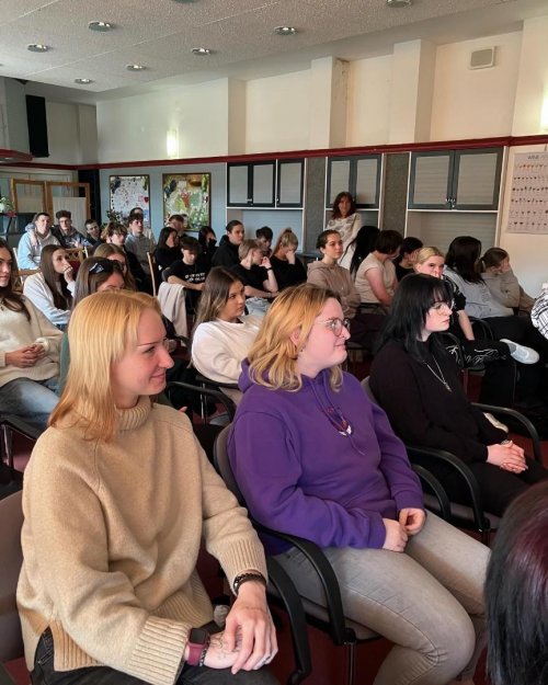 Zpráva č. 2 z klíčové aktivity - Etiketa s odborníkem z praxe 5  