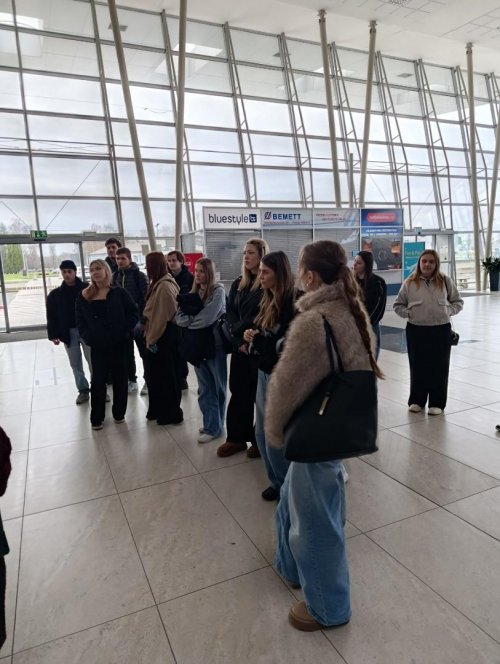 Třída CR3 navštívila letiště Leoše Janáčka Ostrava a  JOB AIR Technik 2  