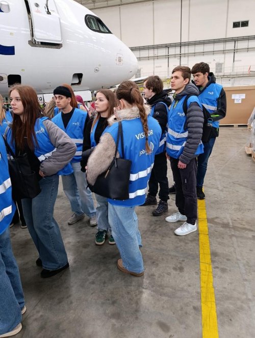 Třída CR3 navštívila letiště Leoše Janáčka Ostrava a  JOB AIR Technik 3  