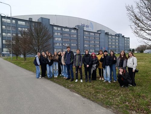Třída CR3 navštívila letiště Leoše Janáčka Ostrava a  JOB AIR Technik 1  