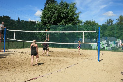 Plážový volejbal jako na opravdové pláži